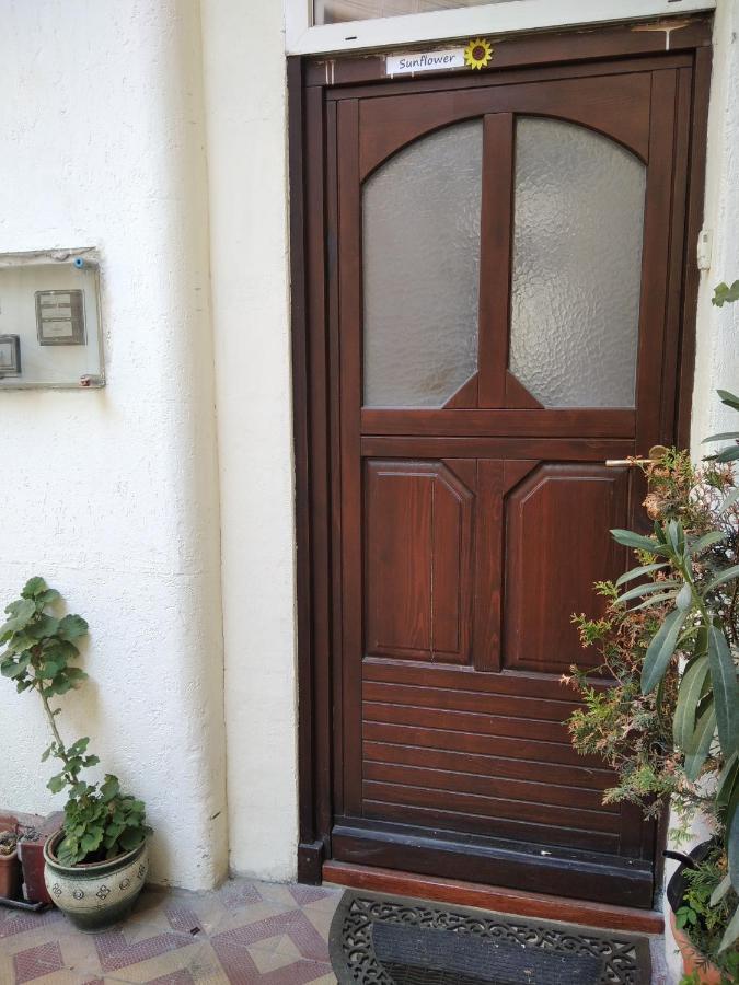 Sunflower Budapeste Exterior foto